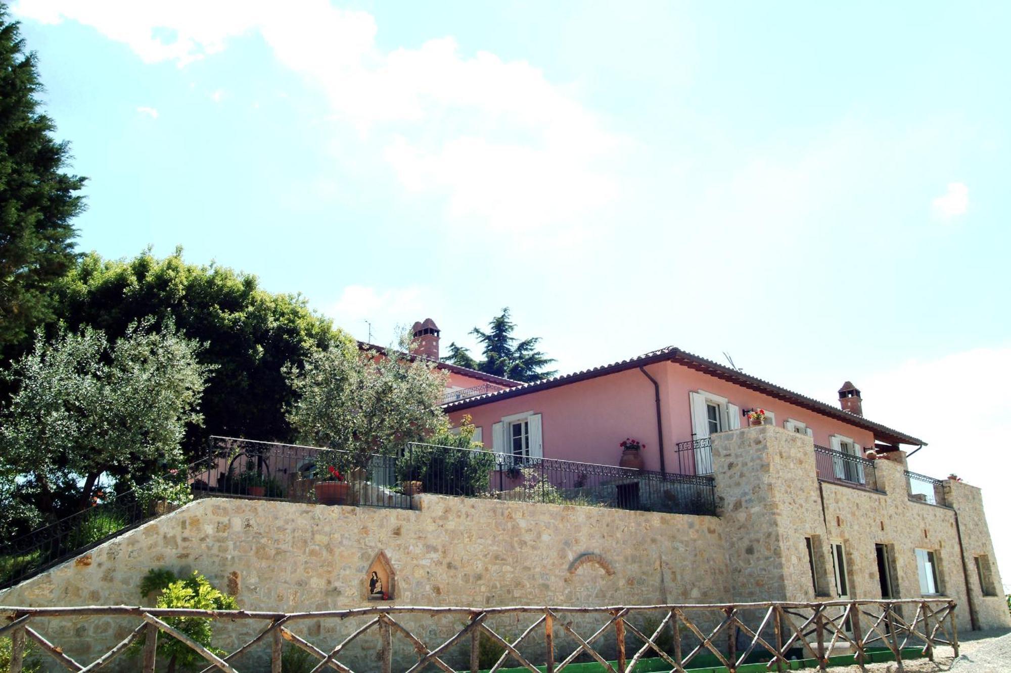 San Giovanni Al Monte Collazzone المظهر الخارجي الصورة